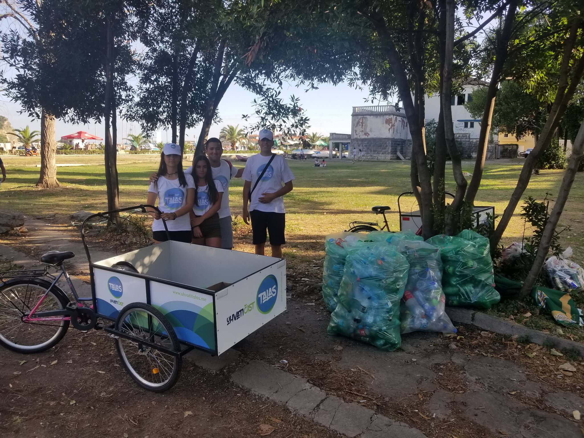 Uhvati čist talas - mediji - sakupljeno više od 200kg plastične ambalaže, Crna Gora